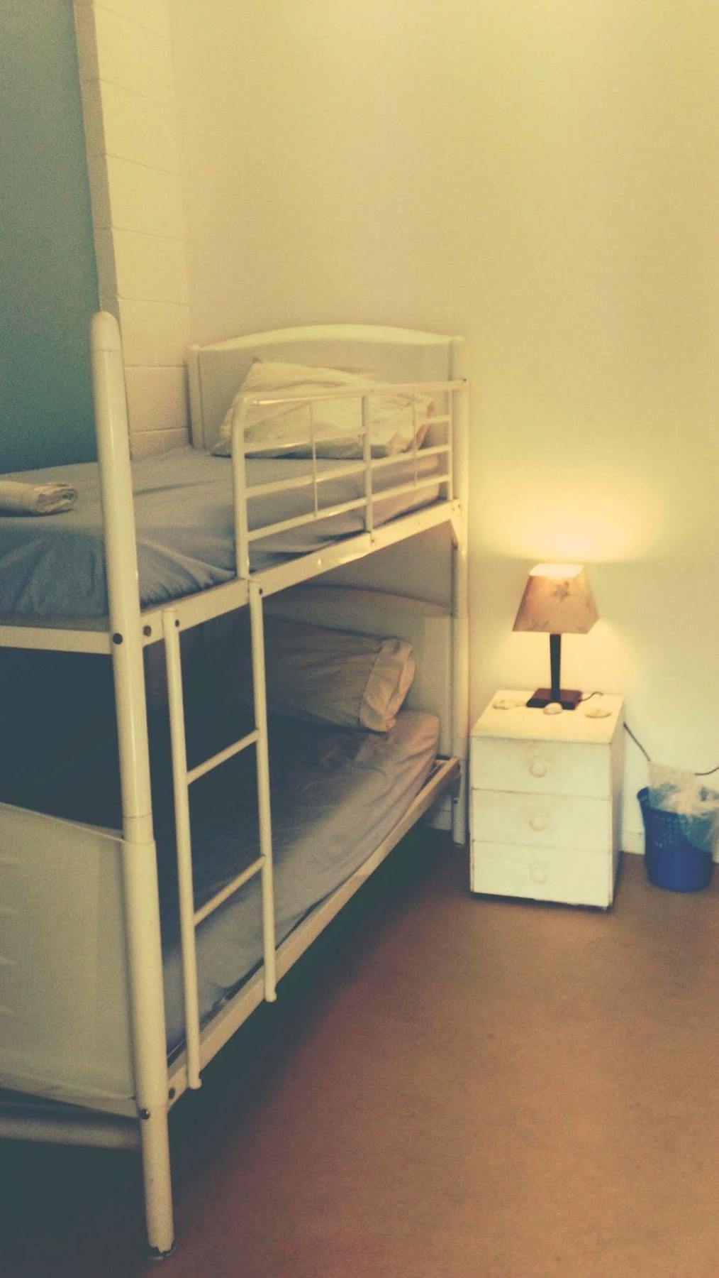 Absolute Backpackers Мишън Бийч Екстериор снимка